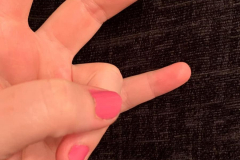 The setter on pink coloured nail polish